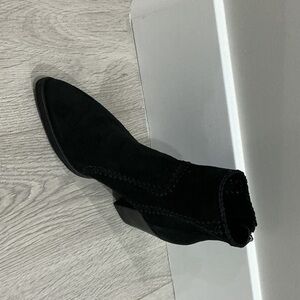Alexandre Birman Black Ankle Booties
